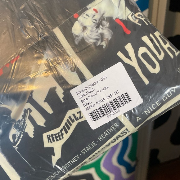 Horror Poster Sheets - Picture 2 of 3